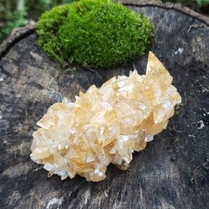 Stellar Beam Calcite Cluster